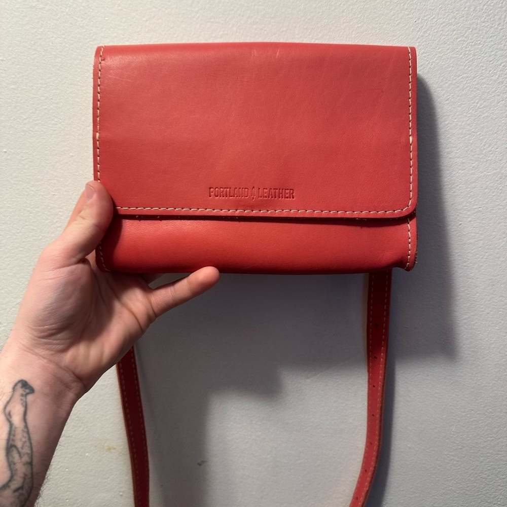 Portland Leather Vibrant fanny pack Bag